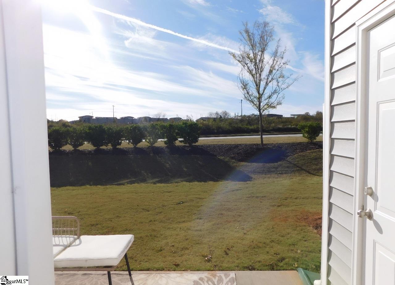 143 Shallons Drive Greenville, SC 29609 - Photo 3 of 17