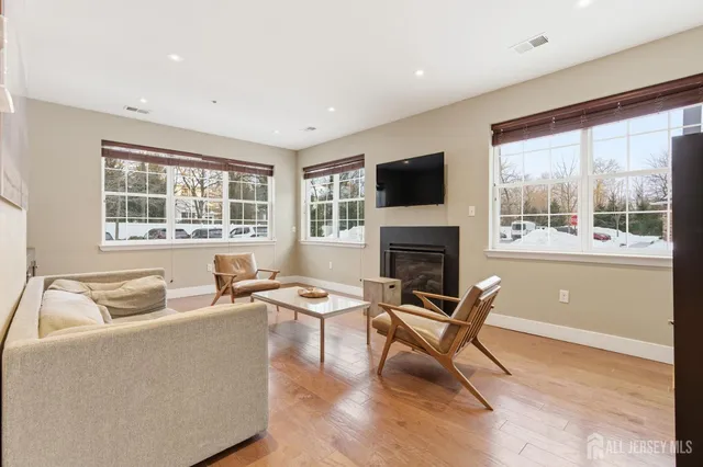 $430,000 | 238 Luca Drive, Piscataway, NJ 08854