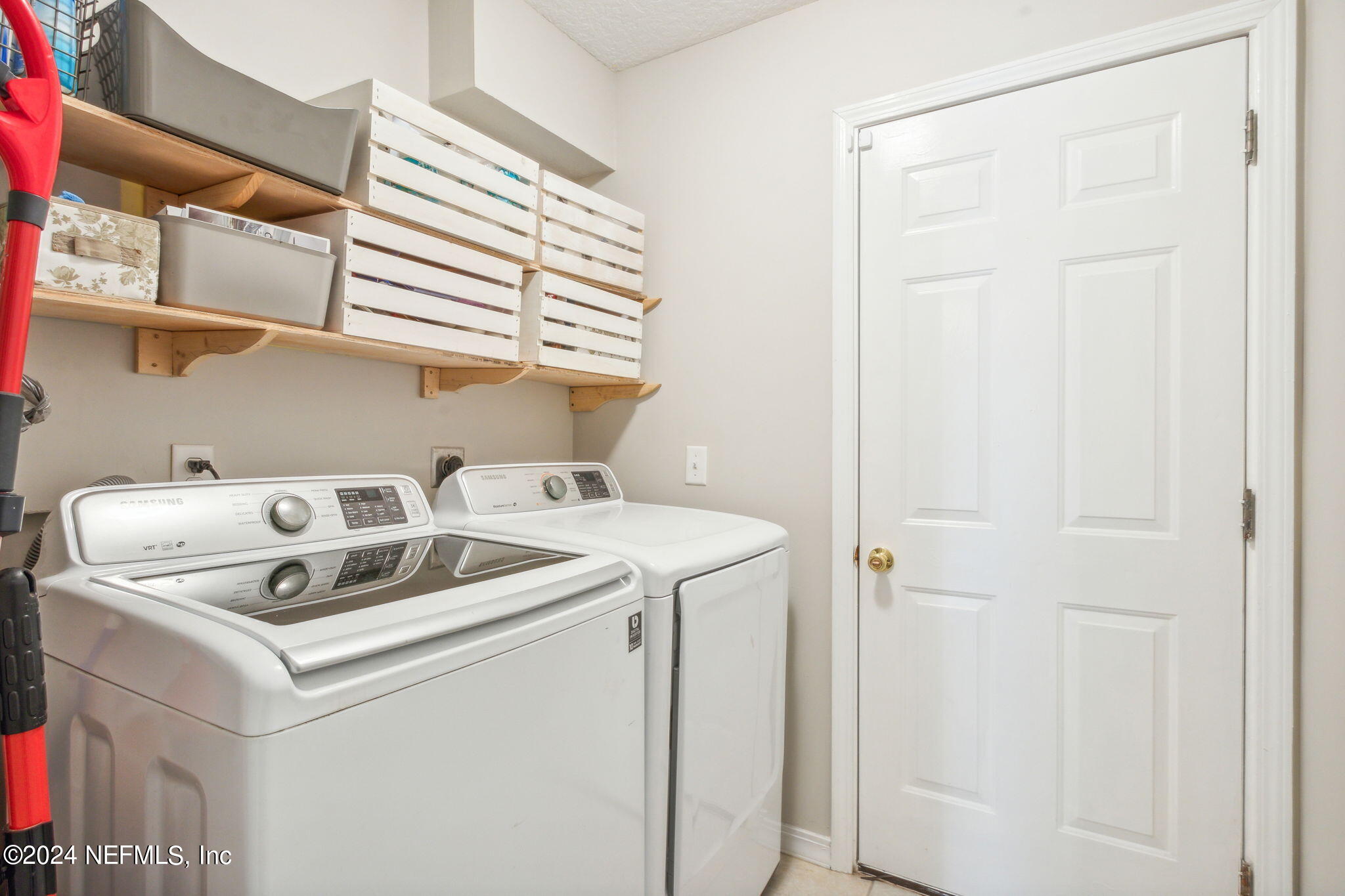4645 Peppergrass Street Middleburg, FL 32068 - Photo 28 of 39 Laundry