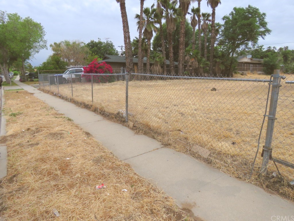 0 West 6th Rialto Ca Rialto, CA 92376 - Photo 2 of 3