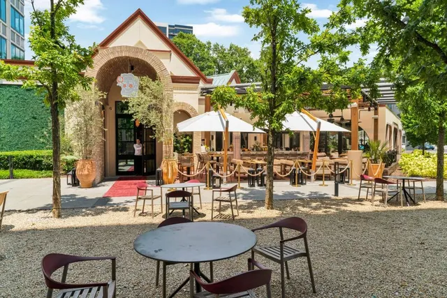 $275,000 | 3040 Peachtree Road Northwest, Unit 1605, Atlanta, GA 30305