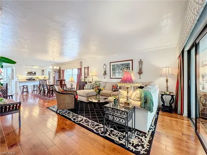 $799,900 | 1065 8th Street South, Unit 203, Naples, FL 34102