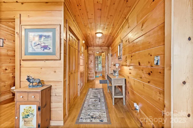 $524,900 | 28 Outback Trail, Nebo, NC 28761