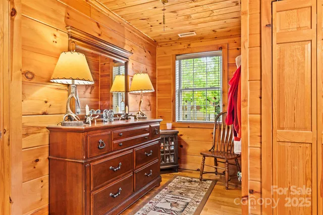 $524,900 | 28 Outback Trail, Nebo, NC 28761