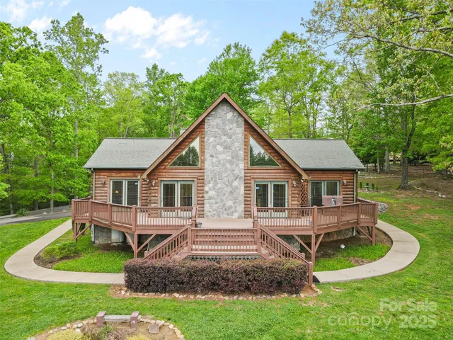 $524,900 | 28 Outback Trail, Nebo, NC 28761