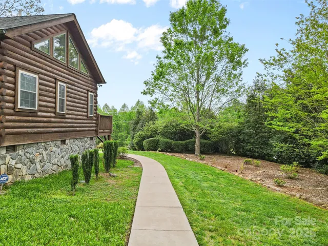 $524,900 | 28 Outback Trail, Nebo, NC 28761