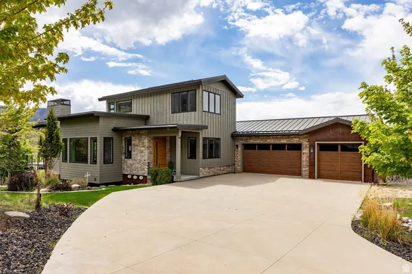 $2,100,000 | 806 Summit Creek Drive, Woodland Hills, UT 84653