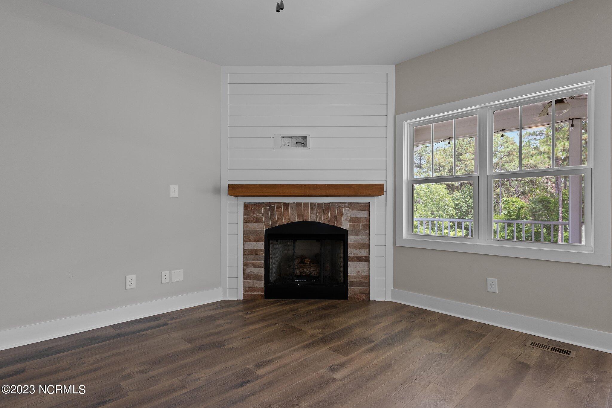 139 Crestview Road Southern Pines, NC 28387 - Photo 7 of 41