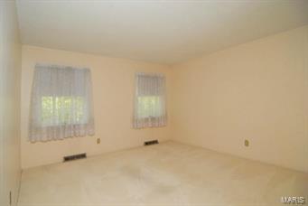 12623 Robyn Road St. Louis, MO 63127 - Photo 25 of 41 Gallery Image 25