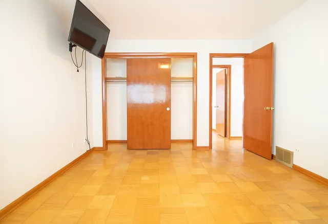 $199,999 | 15547 Drexel Avenue, Dolton, IL 60419