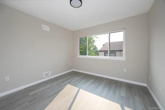 $320,000 | 2206 Mulberry Court, Poughkeepsie, NY 12603