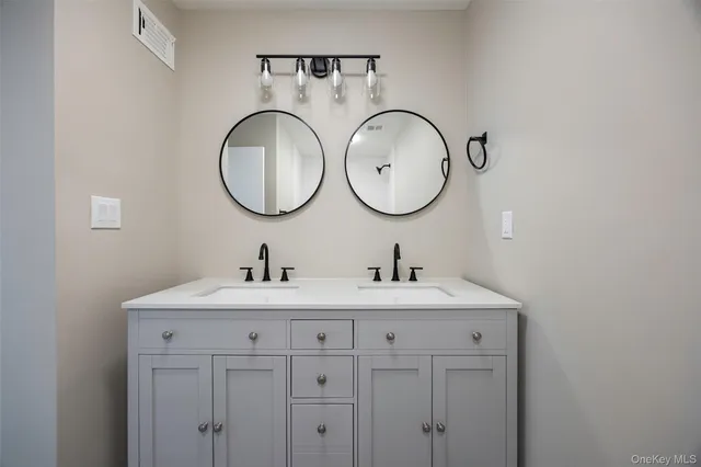 $320,000 | 2206 Mulberry Court, Poughkeepsie, NY 12603