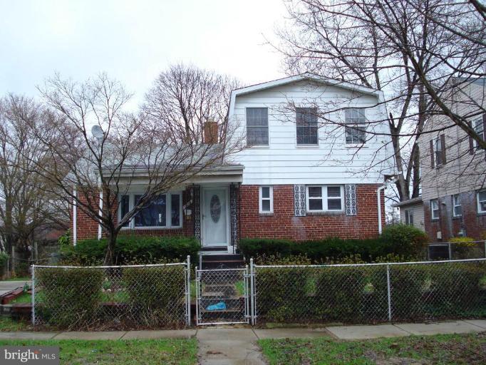 13009 Freeland Road Rockville, MD 20853 - Photo 1 of 24 Exterior (Main)