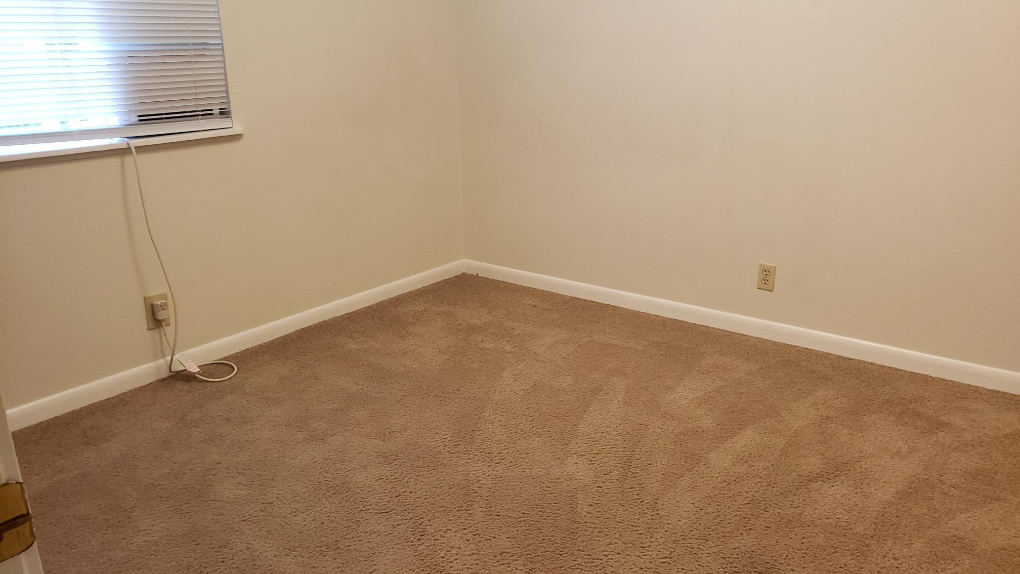 646 Oak Street Central Point, OR 97502 - Photo 30 of 34 20220812_140451