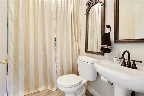 $3,250 | 2201 Burdette Street, New Orleans, LA 70118