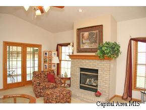 2715 Haverhill Road Springfield, IL 62711 - Photo 3 of 8