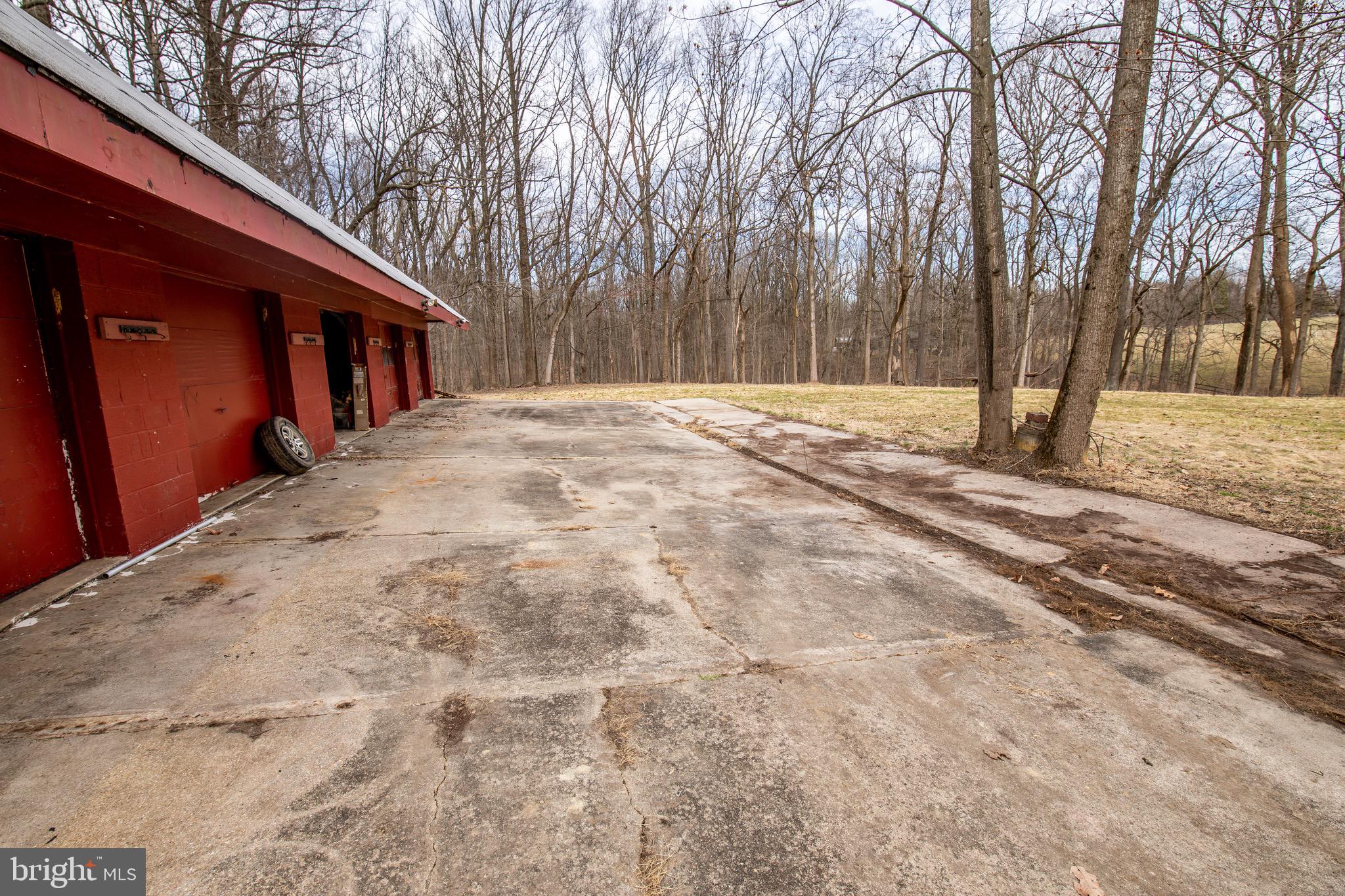 15406 Riding Stable Road Laurel, MD 20707 - Photo 43 of 62 Outbuilding patio