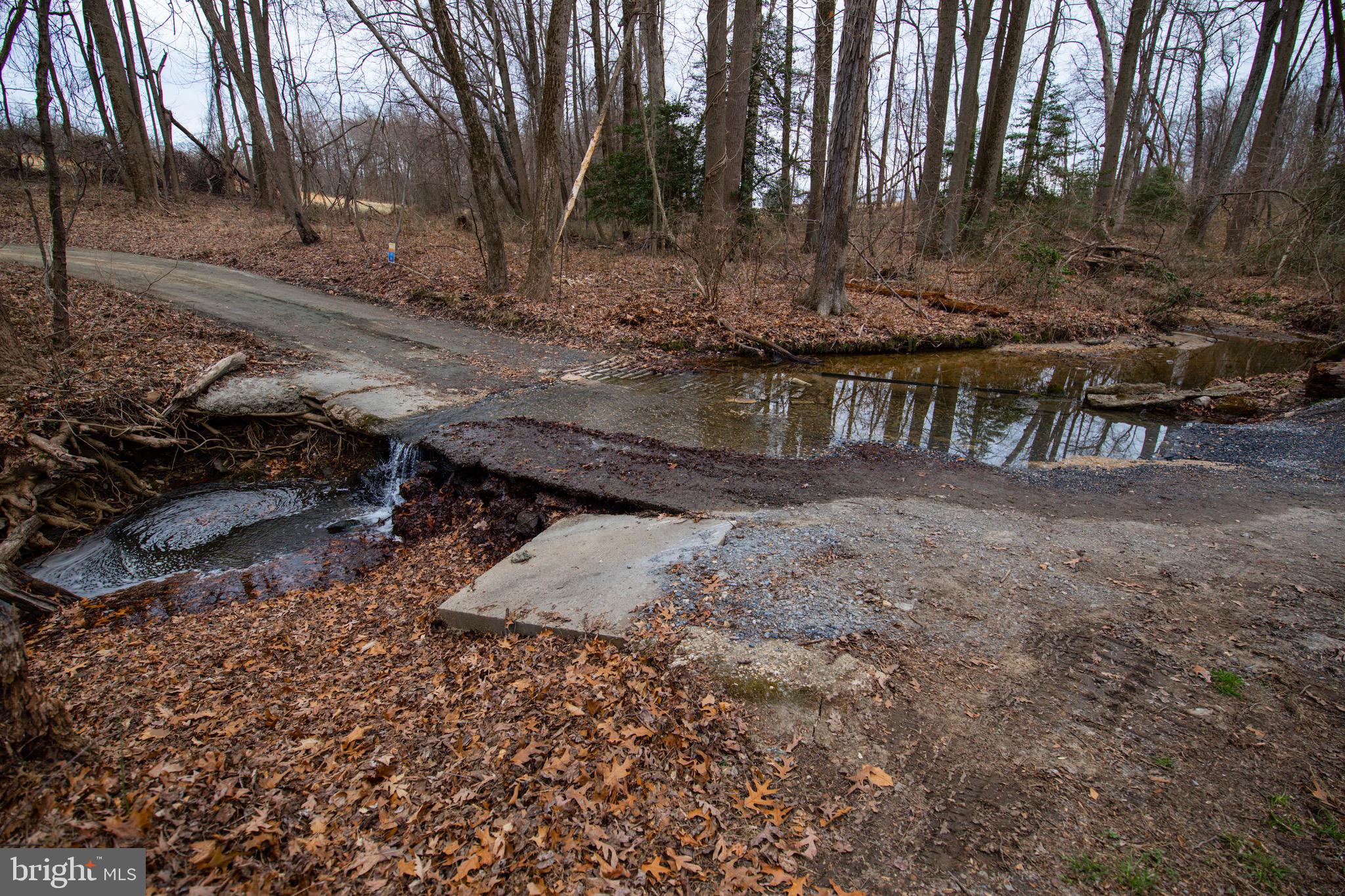 15406 Riding Stable Road Laurel, MD 20707 - Photo 48 of 62 Driveway