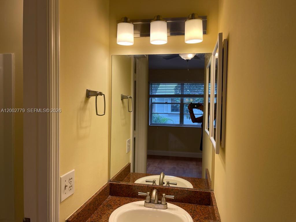 81 Southwest 3rd Street, Unit 81 Pompano Beach, FL 33060 - Photo 20 of 36