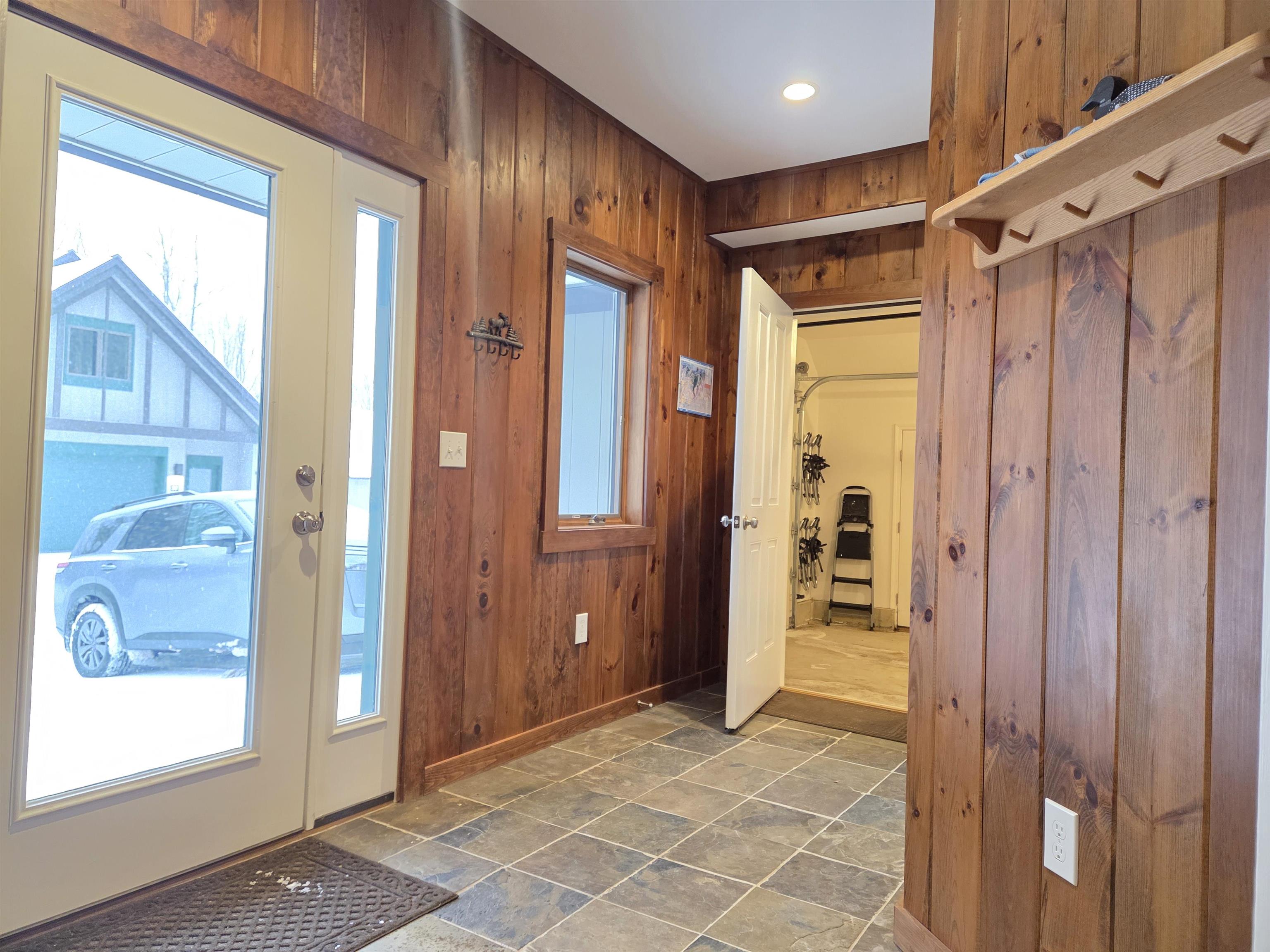 36 Westview Road Lincoln, NH 03251 - Photo 3 of 58