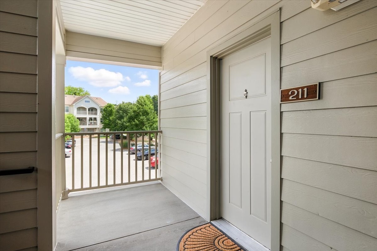 414 Rosedale Avenue, Unit 211 Nashville, TN 37211 - Photo 14 of 23 a view of front door