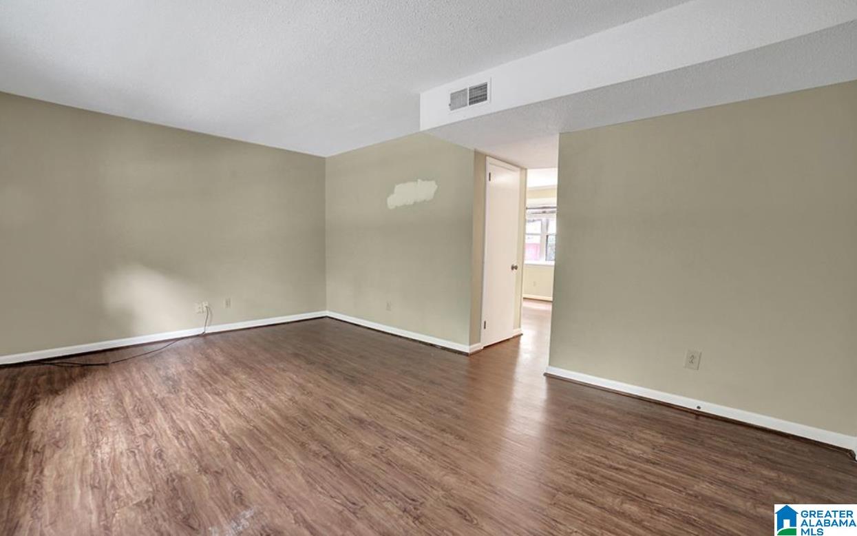 1506 Al Seier Road Birmingham, AL 35226 - Photo 2 of 18