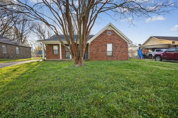 $109,900 | 5126 Brushwood Drive, Memphis, TN 38109