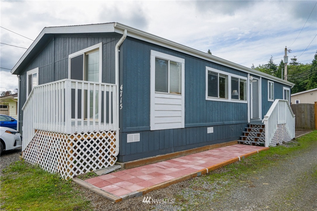 4715 Alderson Road Blaine, WA 98230 - Photo 2 of 25 Gallery Image 2