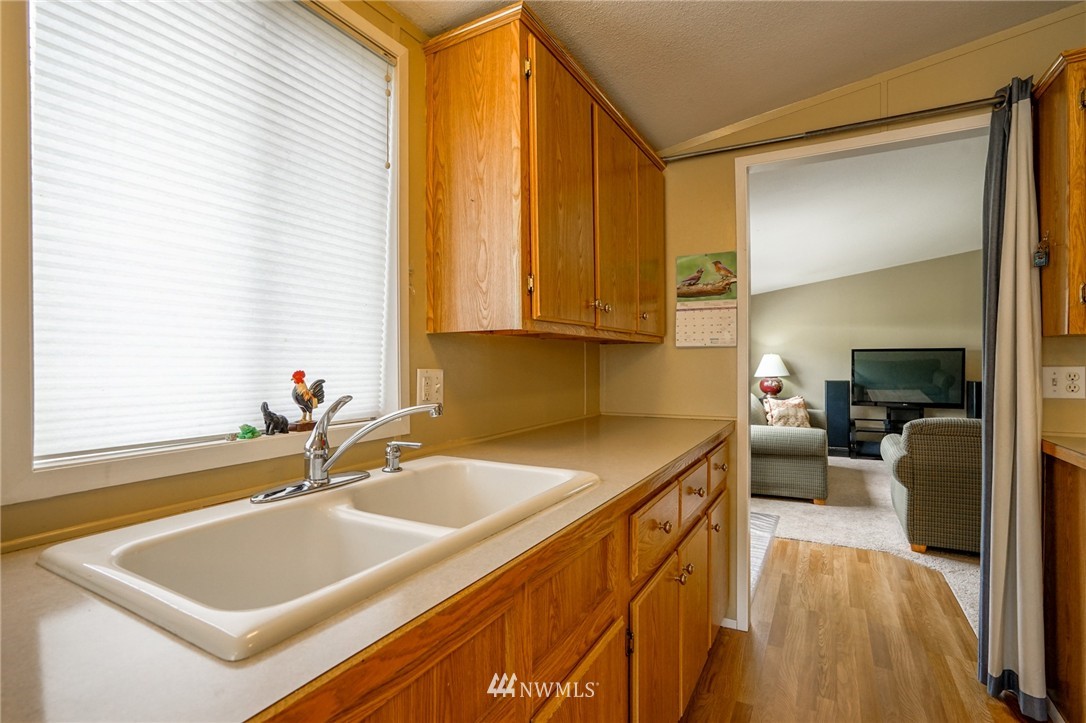 4715 Alderson Road Blaine, WA 98230 - Photo 6 of 25 Gallery Image 6