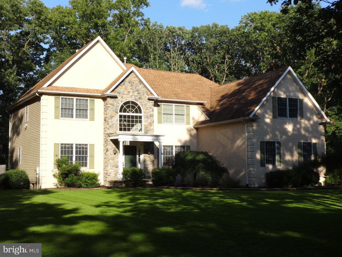 17 Rutland Shamong, NJ 08088 - Photo 1 of 25