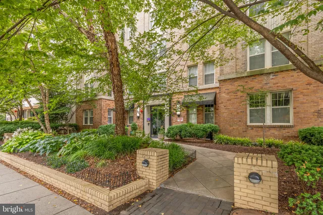 $425,000 | 1314 Massachusetts Avenue Northwest, Unit 703, Washington, DC 20005