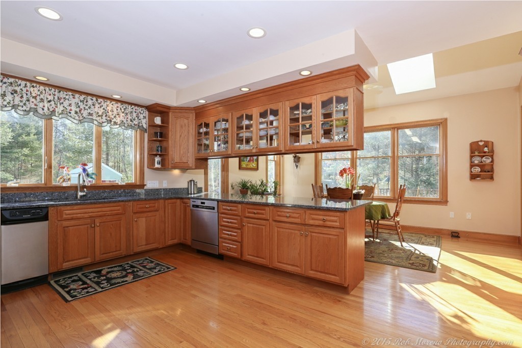 57 Hickory Lane Boxford, MA 01921 - Photo 9 of 30 Gallery Image 9