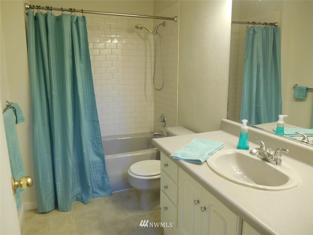 2030 169th Place Southeast Bothell, WA 98012 - Photo 17 of 22