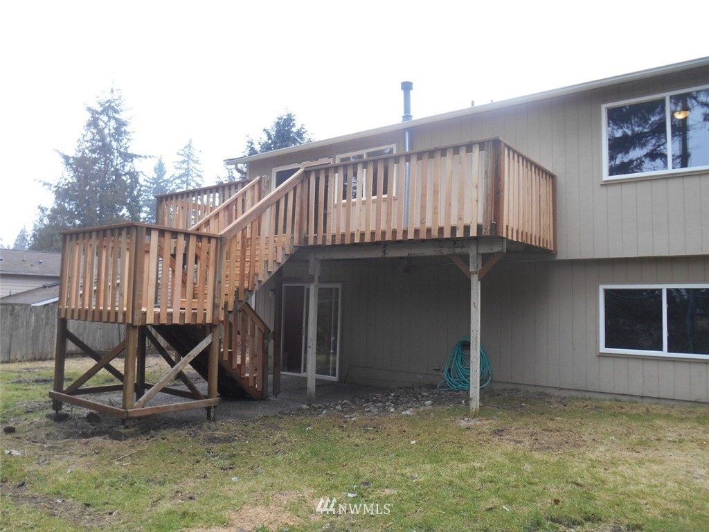 2030 169th Place Southeast Bothell, WA 98012 - Photo 20 of 22