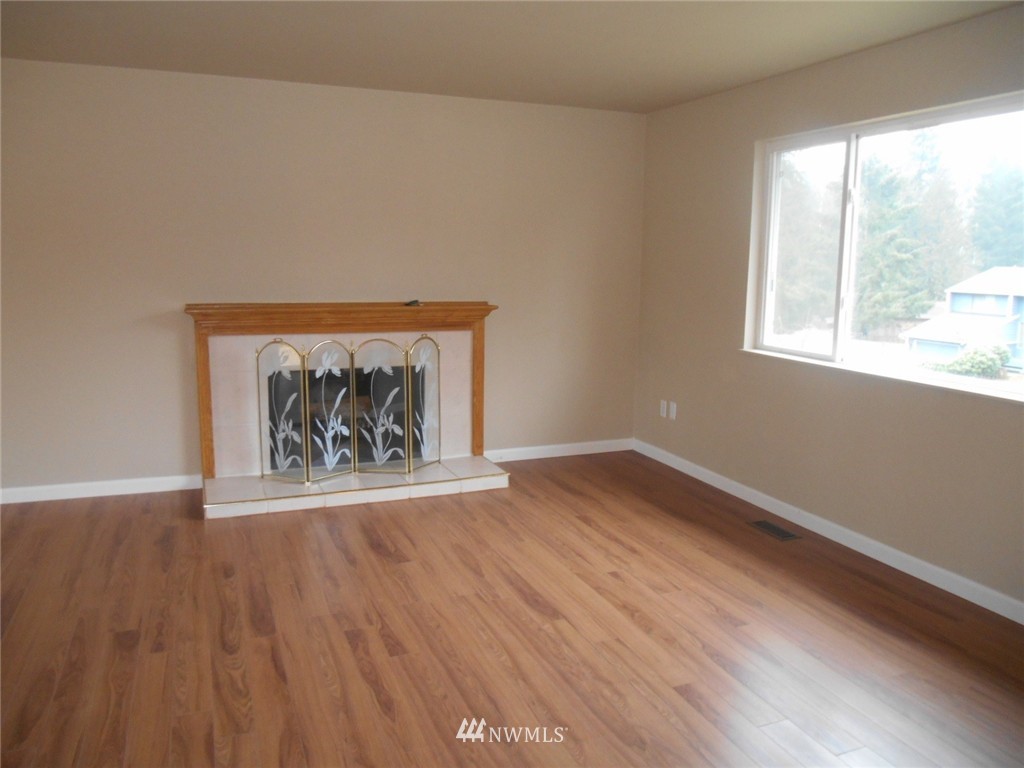 2030 169th Place Southeast Bothell, WA 98012 - Photo 3 of 22