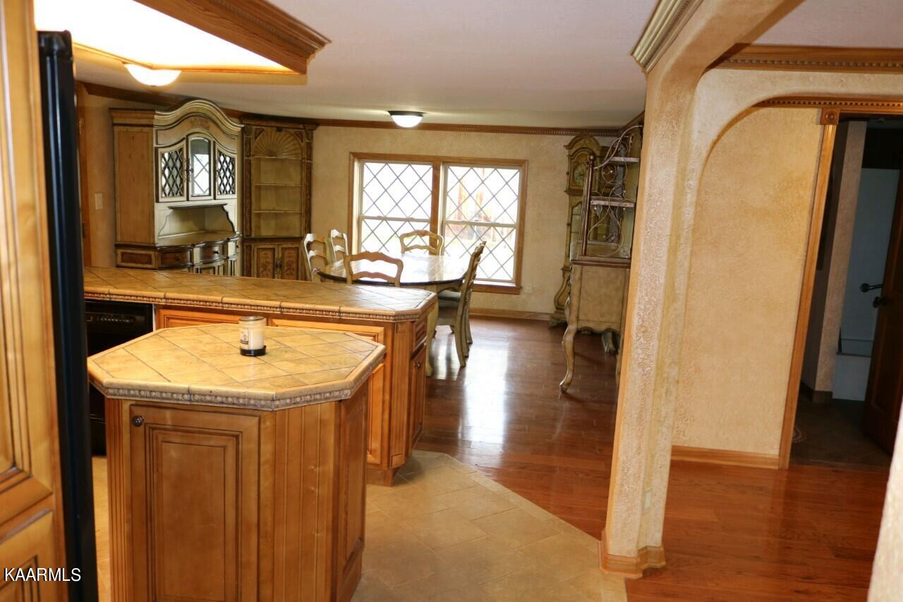 1609 Open Range Road Crossville, TN 38555 - Photo 8 of 38 KIT TO DINING RM - Copy (2)