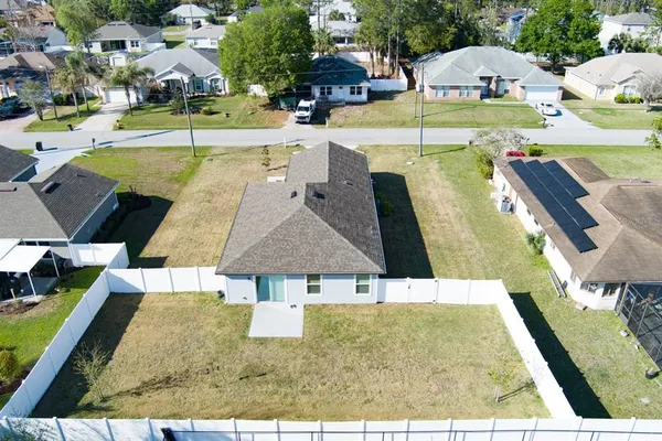 $299,900 | 33 Pine Croft Lane, Palm Coast, FL 32164