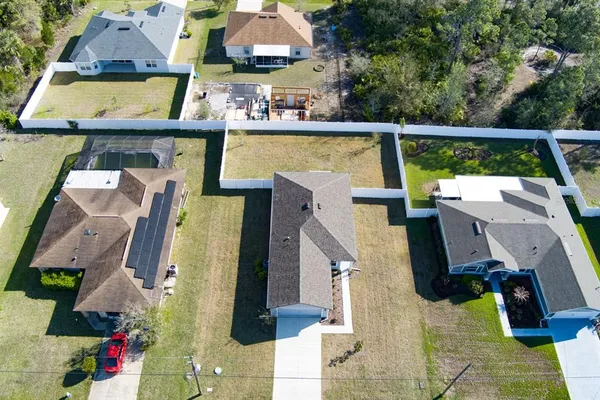 $299,900 | 33 Pine Croft Lane, Palm Coast, FL 32164