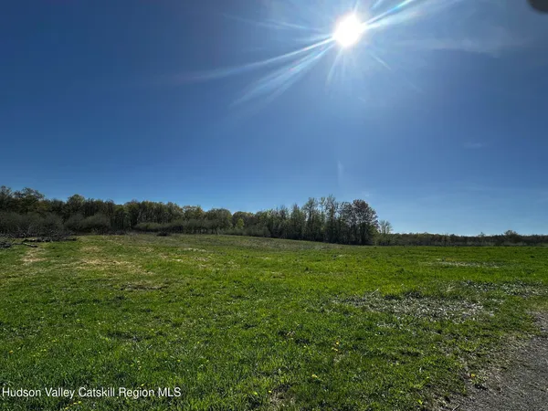 $2,500,000 | 0 South Route 32, New Paltz, NY 12561