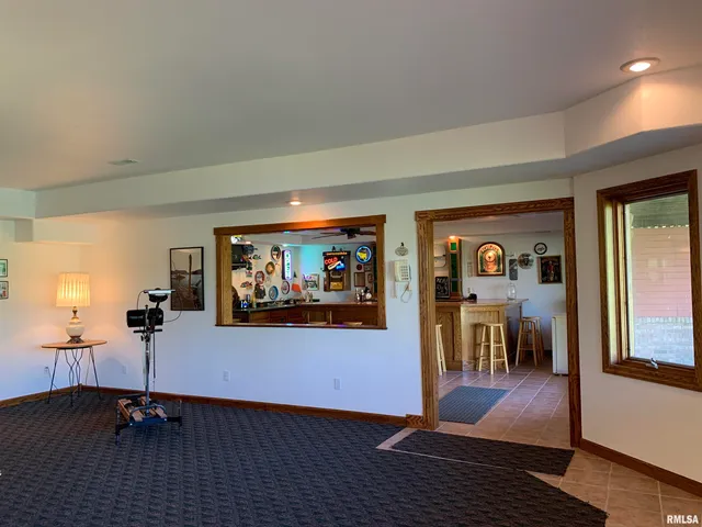 $399,900 | 112 Lonergan Lane, Jacksonville, IL 62650