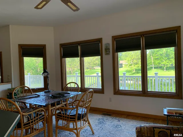 $399,900 | 112 Lonergan Lane, Jacksonville, IL 62650