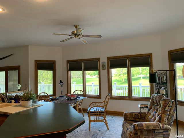 $399,900 | 112 Lonergan Lane, Jacksonville, IL 62650