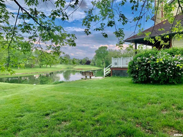 $399,900 | 112 Lonergan Lane, Jacksonville, IL 62650