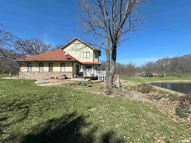 $399,900 | 112 Lonergan Lane, Jacksonville, IL 62650