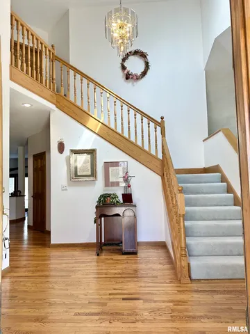 $399,900 | 112 Lonergan Lane, Jacksonville, IL 62650