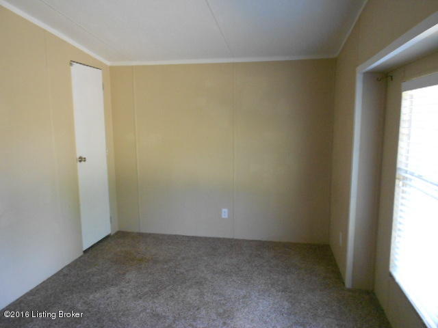 1362 Burgin Road Lawrenceburg, KY 40342 - Photo 11 of 22 DSCN0497