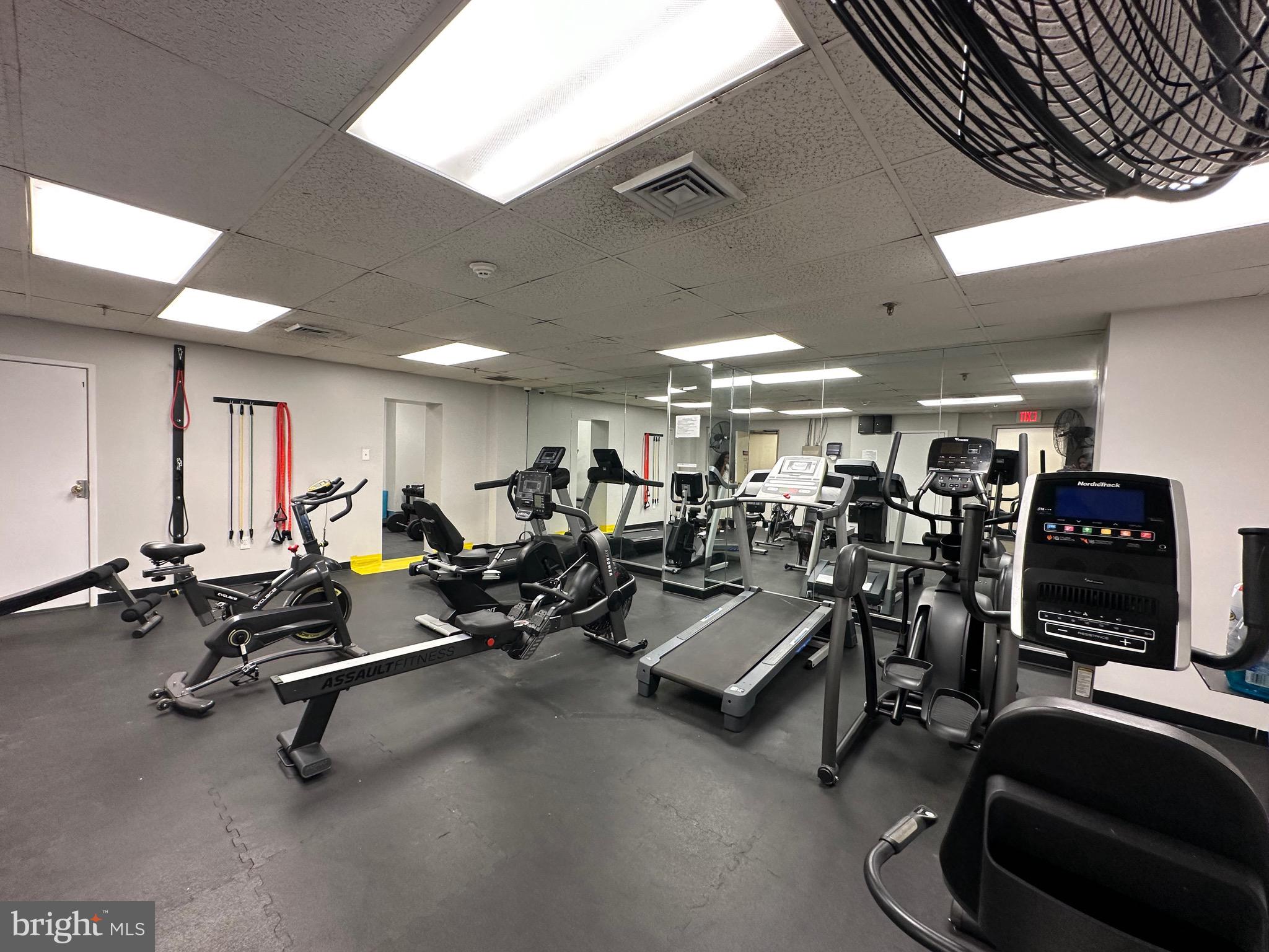 1601 Spring Garden Street, Unit M108 Philadelphia, PA 19130 - Photo 22 of 32