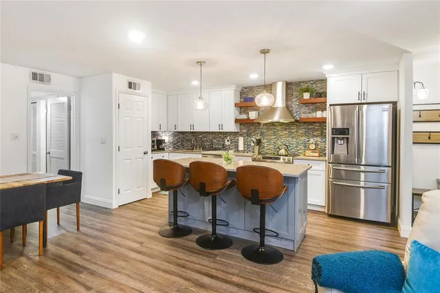 $649,000 | 101 South Interlachen Avenue, Unit 104, Winter Park, FL 32789