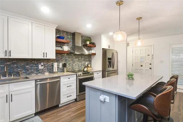 $649,000 | 101 South Interlachen Avenue, Unit 104, Winter Park, FL 32789