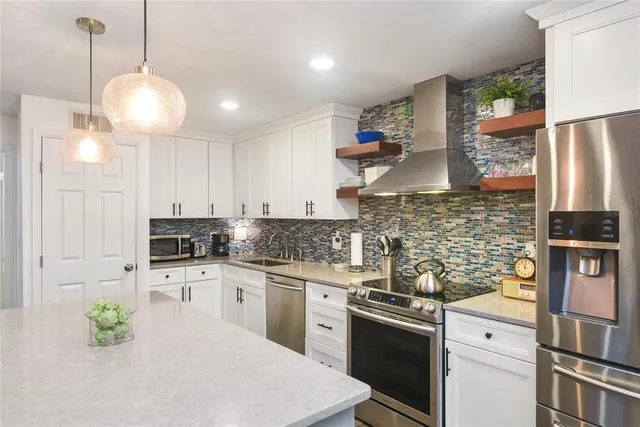 $649,000 | 101 South Interlachen Avenue, Unit 104, Winter Park, FL 32789